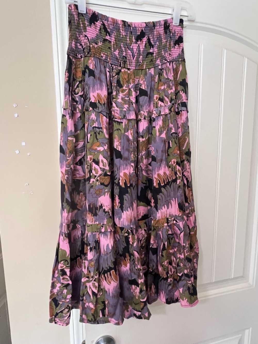 Women’s Cleobella Smocked Waist Tiered Pink & Olive Floral Tiered Midi Skirt S